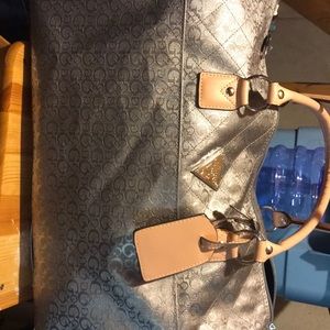 Guess duffle bag